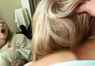 असली एमेच्योर प्रेमिका में आश्चर्यजनक सेक्स में सामने के कैमरा क्लिप 17
