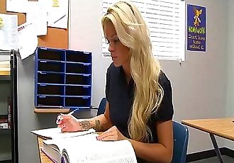 Teen Jessa Rhodes fucks teacher - 8 min
