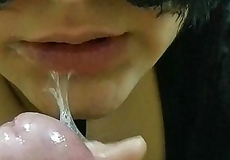 ıslak Özensiz oral seks hardcore deepthroat dağınık yüz için Sıcak seksi Curvy teen