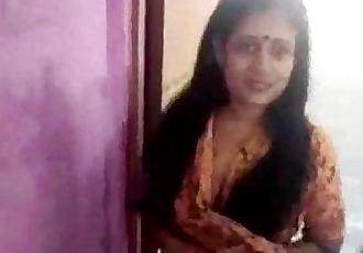 Indische bhabhi Bad und Nach Sex Mit Kerl Sex videos Uhr Indische sexy porno videos download se 5 min