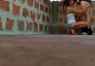 delhi Okul Kız siktir et :Tarafından: padosi Üzerinde teras 11 min