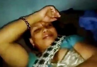 địa phương người da đỏ randi aunty tình dục với khách hàng 57 giây