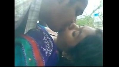 Bangladeshi Bhabi fucked Outdoor Jungle - 1 min 41 sec