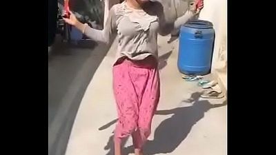 Desi girl superb bouncing boobs in slow motion while skipping - 23 sec